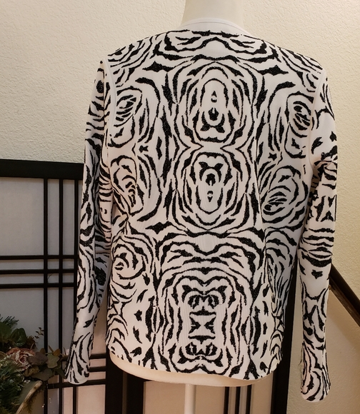 2 piece Jacket set - Picture 11 of 13